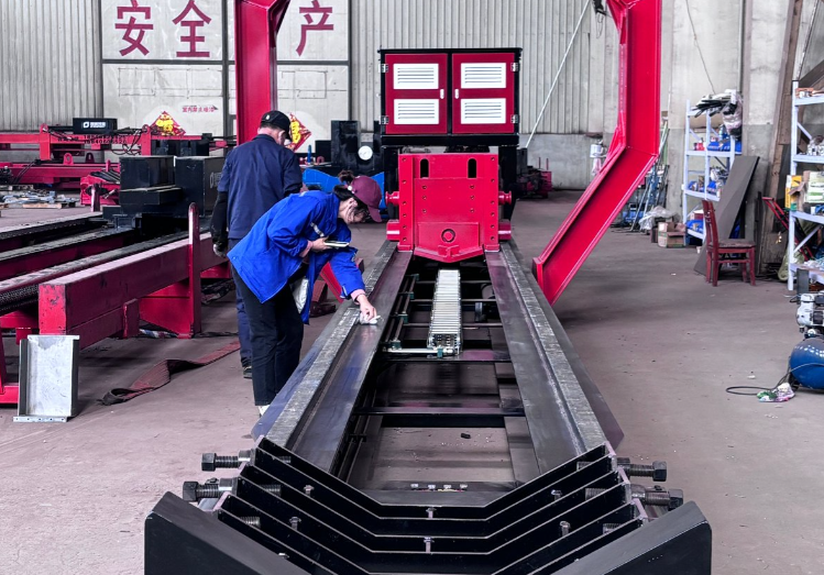 Unlocking Efficiency and Safety: The Pivotal Role of Bundle Extractors in Maintenance Excellence